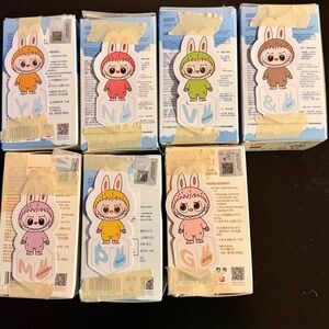 NIB Pin For Love Labubu’s